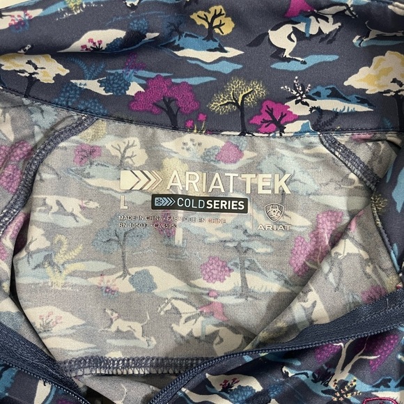 Ariat Tech 1/4 Zip Lowell Pullover Purple Blue Horse Print Athletic Top Size L - Picture 4 of 9